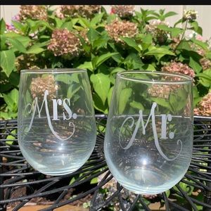 Mr. & Mrs. Stemless Wine Glasses